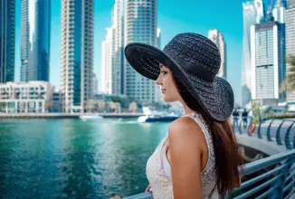 الزواج من روسية مقيمة في دبي: سهل؟ نعم، ولكن بهذه الشروط