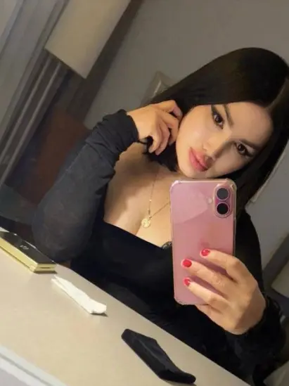 صورة عالية من مدينة ألماطي في كازاخستان