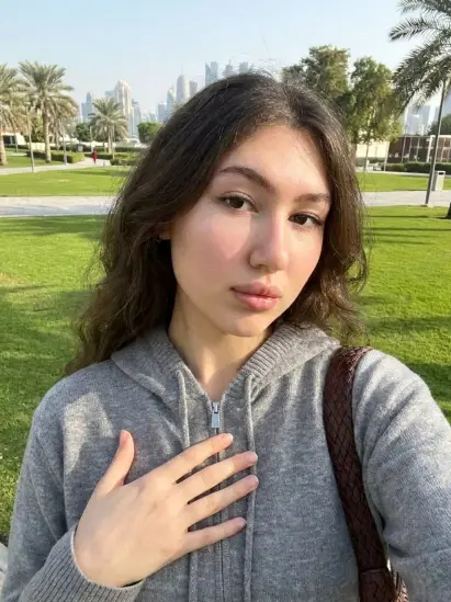 صورة ألينا فتاة مسلمة من تتارستان مقيمة في الدوحة قطر