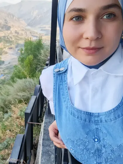 أسيا من روسيا داغستان مدينة دربند، ملف فتاة عمرها 36 سنة