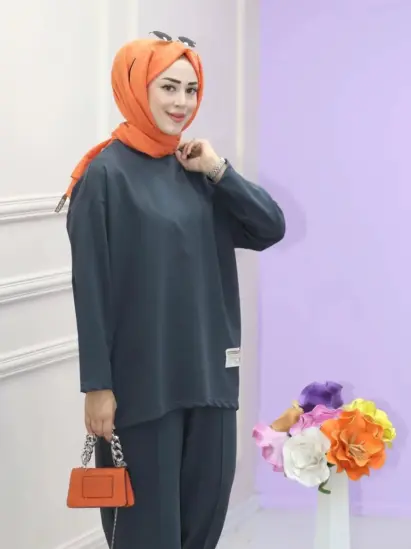 غامزه 38 سنة من بورصة تركيا تبحث عن زواج جاد