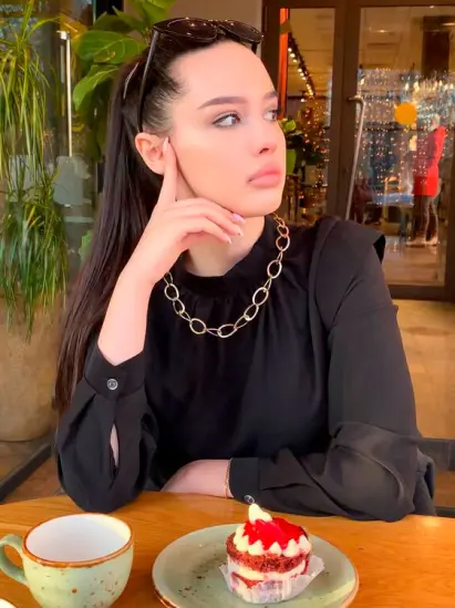 id_21724 برنامج تعارف بنات روسيات