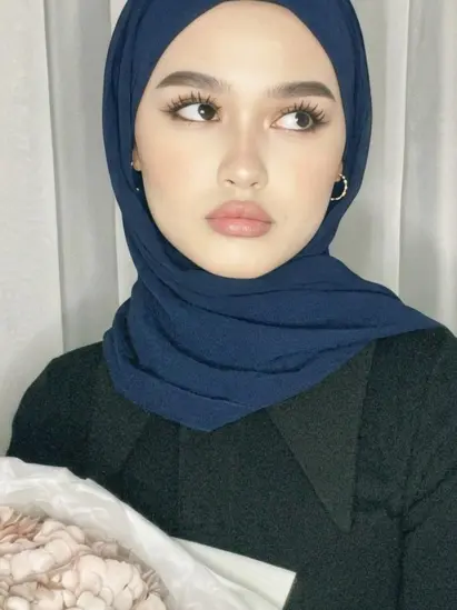 سابينا فتاة مسلمة من أوفا روسيا
